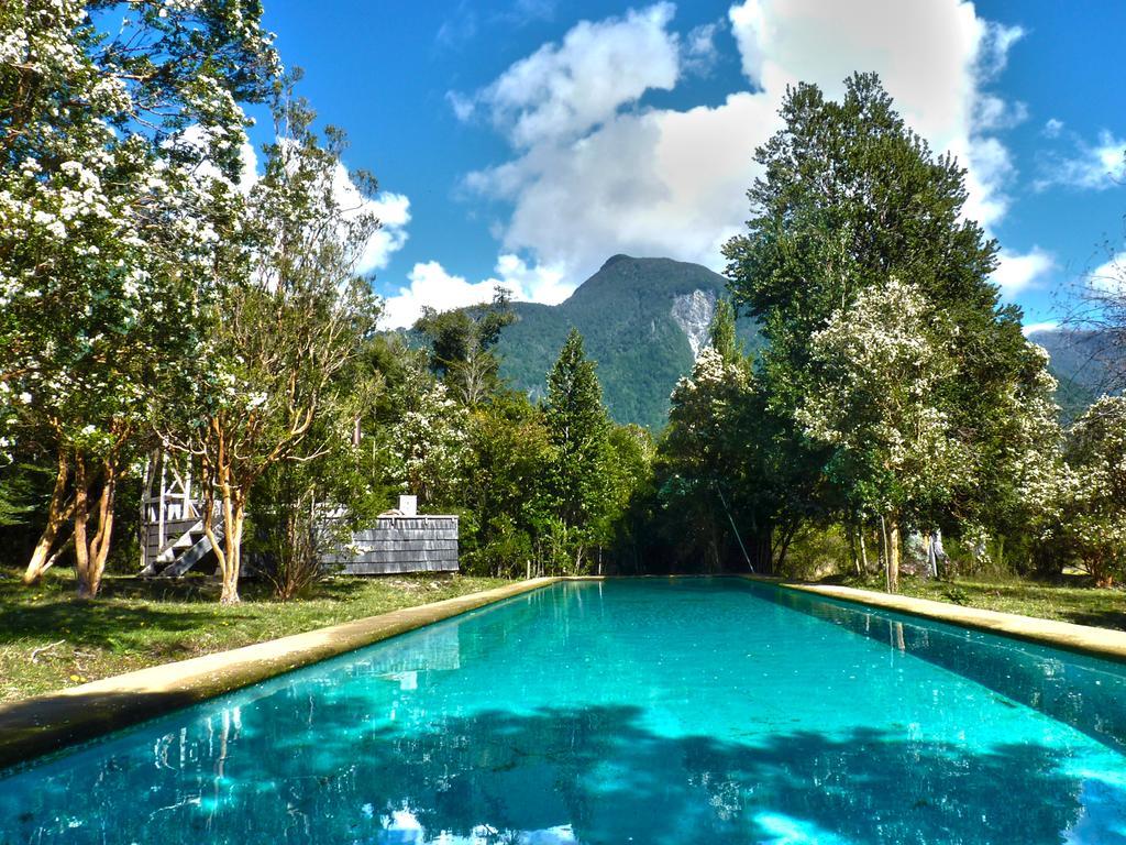 Mitico Puelo Lodge Las Gualas エクステリア 写真