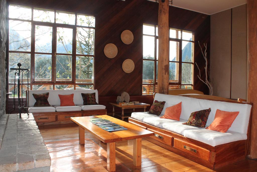 Mitico Puelo Lodge Las Gualas エクステリア 写真